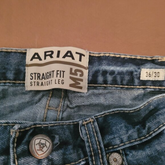 Ariat M5 Men’s Jeans 36x30 | Straight Leg Straight Fit - Picture 2 of 2